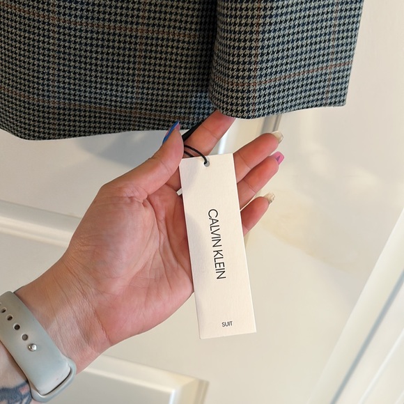 Calvin Klein Ladies Belted Suit Jacket - Picture 4 of 5